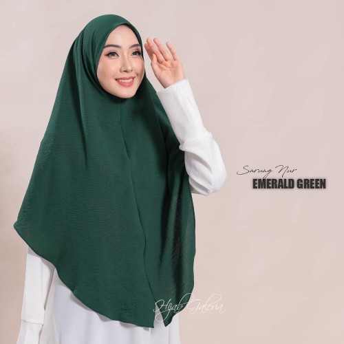 SARUNG NUR EMERALD GREEN